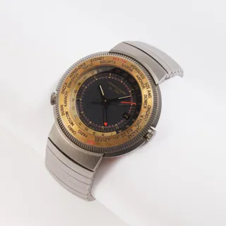 Porsche Design Worldtimer 3821/3822 40mm Titanium and 18k yellow gold Black