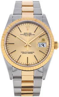 Rolex Oyster Perpetual Date 15223 Stainless steel Champagne