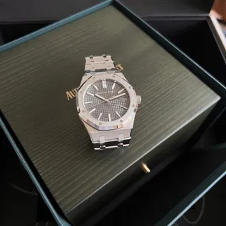 Audemars Piguet Royal Oak Selfwinding 15510ST.OO.1320ST.10 ( OAK  ) 41mm Stainless steel Gray