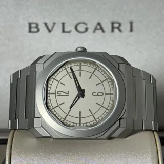 Bulgari Octo 103709 40mm Titanium Gray