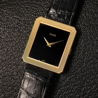 Piaget Protocole 9154 25mm Yellow gold Black