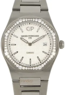 Girard-Perregaux Laureato 80189D11A131-11A 34mm Stainless steel Silver