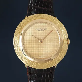 Audemars Piguet Disco Volante 32mm Yellow gold Golden