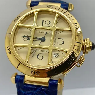 Cartier Pasha 1989 38mm Yellow gold Champagne