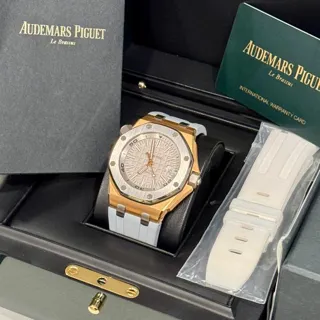 Audemars Piguet Royal Oak Offshore Diver 15711OI 42mm Rose gold Gray