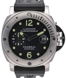 Panerai Submersible PAM01024 44mm Stainless steel Black