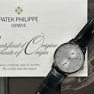 Patek Philippe Annual Calendar Regulator 5235G-001 40.5mm White gold Silver