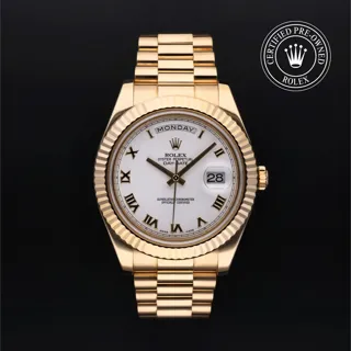 Rolex Day-Date II 218238-0007 18k yellow gold White