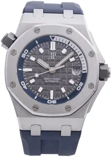 Audemars Piguet Royal Oak Offshore Diver 15720ST.OO.A009CA.01 42mm Stainless steel Gray