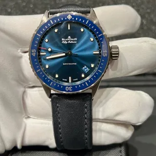 Blancpain Fifty Fathoms 5000-0240-O52A 43.6mm Ceramic Blue