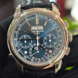 Patek Philippe Perpetual Calendar Chronograph 5270G-019 41mm White gold Blue