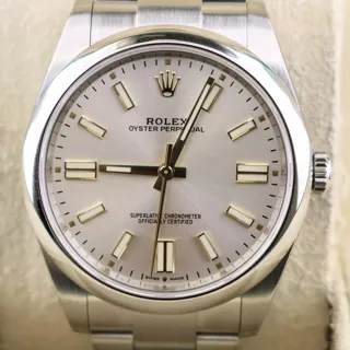 Rolex Oyster Perpetual 124300-0001 Stainless steel Silver