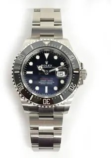 Rolex Sea-Dweller 126600 Stainless steel Black