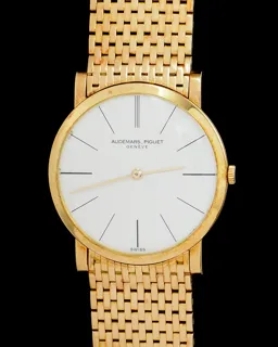 Audemars Piguet Ultra-thin 7186 31mm Yellow gold Cream