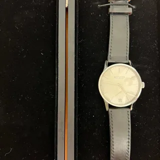 NOMOS Zürich Datum 802 39.5mm Stainless steel White