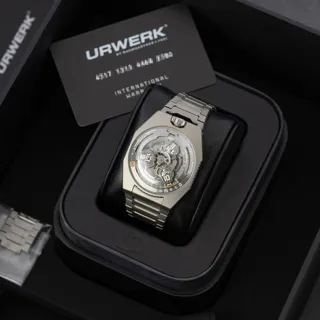 Urwerk UR-100V UltraViolet UR-100V 41mm Titanium Black