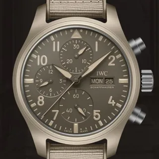 IWC Pilot IW389402 41mm Ceramic Brown