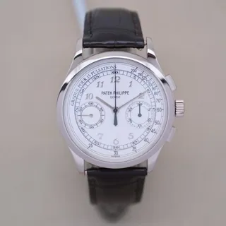 Patek Philippe Chronograph 5170G 39mm White gold Silver