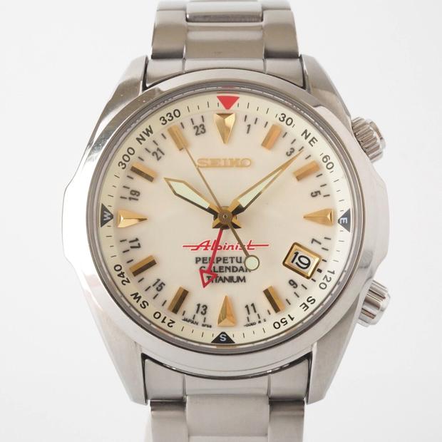 Seiko Alpinist 8F56-00D0 Titanium Champagne Japan | Dealer 