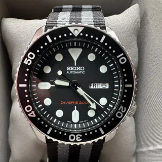 Seiko SKX SKX007K1 42mm Stainless steel Black