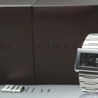 Gucci YA100505 30mm Stainless steel Black