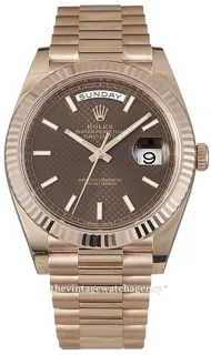 Rolex Day-Date 40 228235-0006 40mm Rose gold Brown