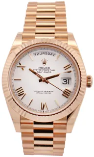 Rolex Day-Date 40 228238 40mm Yellow gold White