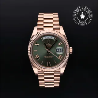 Rolex Day-Date 40 228235 40mm Everose gold Green