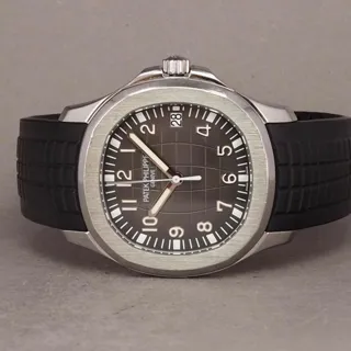 Patek Philippe Aquanaut 5167A-001 40mm Stainless steel Black