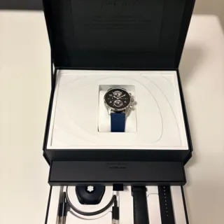 Montblanc Summit 129268 42mm Titanium Black