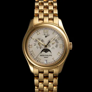 Patek Philippe Annual Calendar 5036/1J-001 36mm Yellow gold White