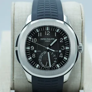 Patek Philippe Aquanaut 5164 40.8mm Stainless steel Black