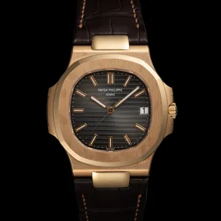 Patek Philippe Nautilus 5711R-001 Rose gold Gray