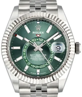 Rolex Sky-Dweller 336934-0002 42mm White gold and Stainless steel Green