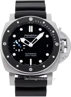 Panerai Luminor Submersible PAM 00683 42mm Stainless steel Black