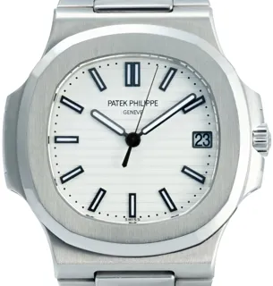 Patek Philippe Nautilus 5711/1A-011 40mm Stainless steel White