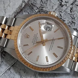 Rolex Oyster Perpetual Date 15223 (TWO-TONE) 34mm Yellow gold and Stainless steel Silver