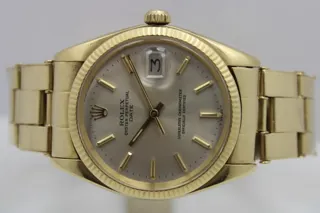 Rolex Oyster Perpetual Date 1503 34mm Yellow gold Champagne