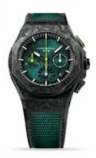 Girard-Perregaux Laureato 81060-41-3071-1CX 44mm Carbon fiber and Titanium Green