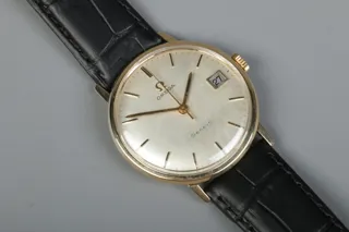 Omega Genève 9ct Gold