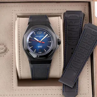 Girard-Perregaux Laureato 81070-21-491-FH6A Titanium Blue