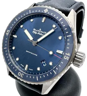 Blancpain Fifty Fathoms Bathyscaphe 5000-0240 44mm Ceramic Navy blue