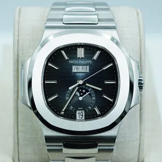 Patek Philippe Nautilus 5726/1A-014 40.5mm Stainless steel Blue