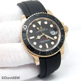 Rolex Yacht-Master 40 126655 40mm Rose gold Black