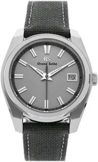 Grand Seiko Sport Collection SBGV245 40mm Stainless steel grey