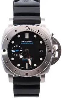 Panerai Submersible PAM02973 42mm Stainless steel Black