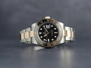 Rolex GMT-Master II 126711CHNR 40mm Rose gold and Stainless steel