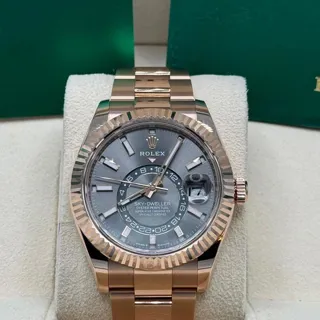 Rolex Sky-Dweller 336935 42mm Rose gold Gray