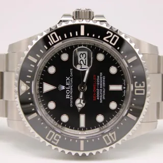 Rolex Sea-Dweller 126600 (SEA-DWELLER (FROM 2017)) 43mm Stainless steel Black