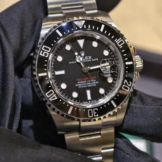 Rolex Sea-Dweller 126600 (SEA-DWELLER (FROM 2017)) 43mm Stainless steel Black